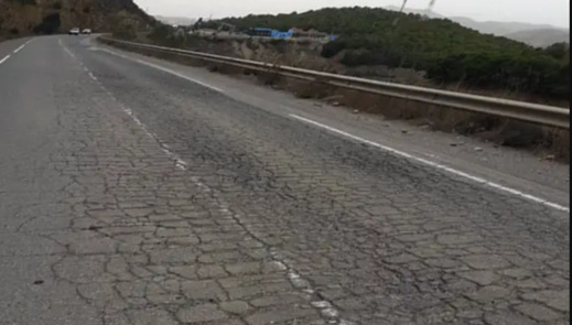 رصد مليارين ونصف لإصلاح الطريق الساحلية بين الناظور والحسيمة