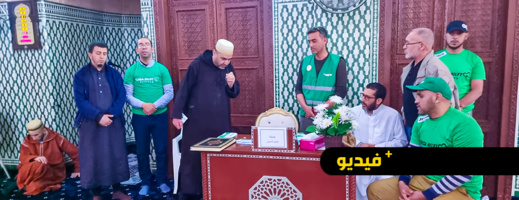 شاهدوا.. ثويزا الألمانية للإغاثة توزع مبالغ مالية على عشرات المعوزين بأزغنغان