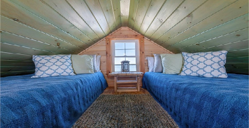 صور.. أمريكي يعرض جزيرته للبيع لمن يستطيع أن يبيت فيها ليلة لوحده صور.. أمريكي يعرض جزيرته للبيع لمن يستطيع أن يبيت فيها ليلة لوحده