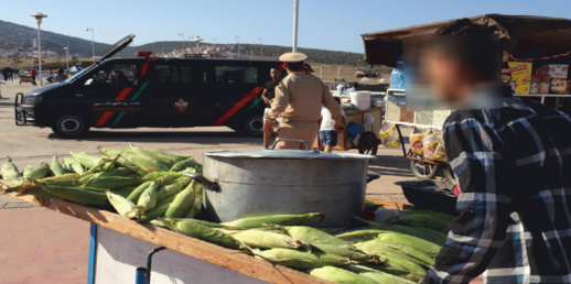 مداومة مستمرة للشرطة الإدارية بالناظور لتطهير شوارع المدينة من كافة أشكال الفوضى مداومة مستمرة للشرطة الإدارية بالناظور لتطهير شوارع المدينة من كافة أشكال الفوضى