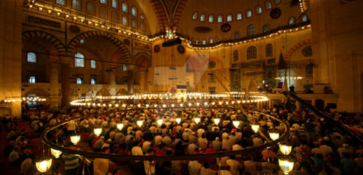 استثناء.. دول احتفلت اليوم الثلاثاء بعيد الفطر المبارك استثناء.. دول احتفلت اليوم الثلاثاء بعيد الفطر المبارك