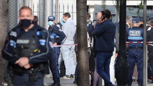 فرنسا.. مهاجر مغربي يلقى حتفه جراء ضربات قاتلة من مجهول فرنسا.. مهاجر مغربي يلقى حتفه جراء ضربات قاتلة من مجهول