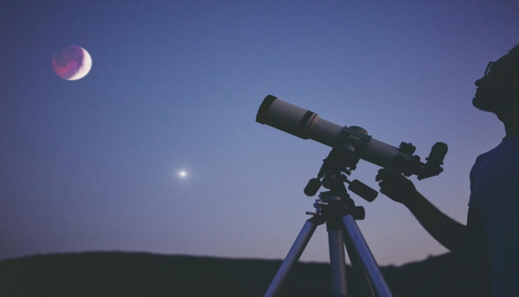 هذا موعد عيد الأضحى بالمغرب حسب خبير في الحسابات الفلكية هذا موعد عيد الأضحى بالمغرب حسب خبير في الحسابات الفلكية