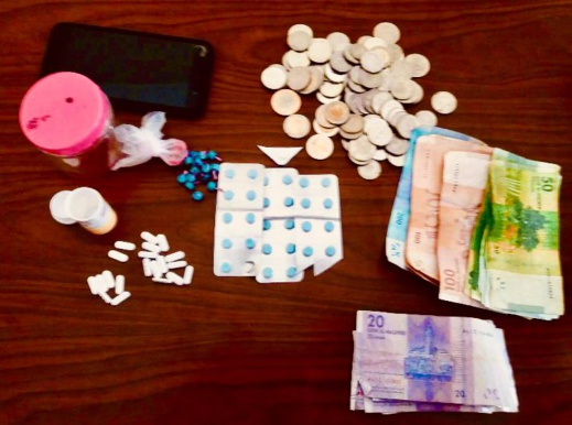 فرقة محاربة العصابات توقف ثلاثينيا يتاجر في المخدرات والمؤثرات العقلية فرقة محاربة العصابات توقف ثلاثينيا يتاجر في المخدرات والمؤثرات العقلية