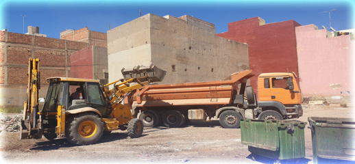 صور.. جمعية إشعالا ترفع مخلفات البناء المتراكمة موجهة نداء استغاثة لجماعة الناظور صور.. جمعية إشعالا ترفع مخلفات البناء المتراكمة موجهة نداء استغاثة لجماعة الناظور