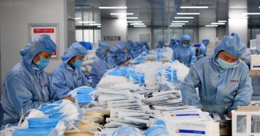 بعد تسجيل أول حالة.. خبير يدعو المغاربة لارتداء الكمامة والقفازات لتفادي عدوى جدري القرود بعد تسجيل أول حالة.. خبير يدعو المغاربة لارتداء الكمامة والقفازات لتفادي عدوى جدري القرود