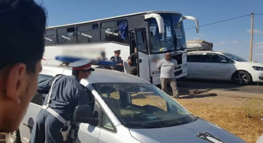 3 كلغ من المخدرات.. عملية تفتيش روتينية بحافلة بالريف تكشف المستور لدى مسافرة 3 كلغ من المخدرات.. عملية تفتيش روتينية بحافلة بالريف تكشف المستور لدى مسافرة