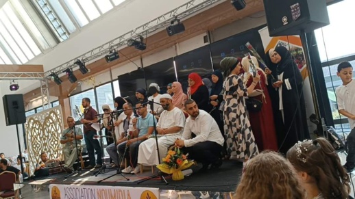 شاهدوا.. جمعية نوميديا تحتفل بتفوق تلاميذ الجالية المغربية بفرنسا شاهدوا.. جمعية نوميديا تحتفل بتفوق تلاميذ الجالية المغربية بفرنسا