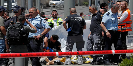 إصابة شرطي صهيوني في عملية طعن بالقدس إصابة شرطي صهيوني في عملية طعن بالقدس