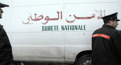 ضابط بالشرطة القضائية يعتدي على رئيس الدائرة الأمنية الأولى بالناظور بالسلاح الأبيض ضابط بالشرطة القضائية يعتدي على رئيس الدائرة الأمنية الأولى بالناظور بالسلاح الأبيض