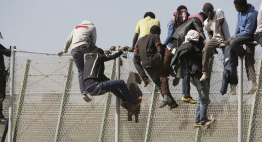 استئنافية الناظور تنظر في ملف المهاجرين المتورطين في واقعة مليلية استئنافية الناظور تنظر في ملف المهاجرين المتورطين في واقعة مليلية