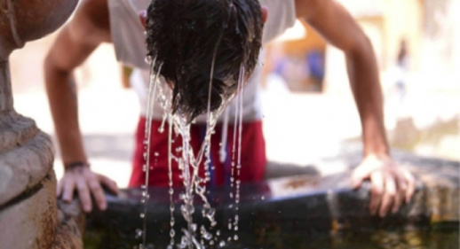 طبيب يقترح سبع نصائح للحماية من موجات الحرارة طبيب يقترح سبع نصائح للحماية من موجات الحرارة