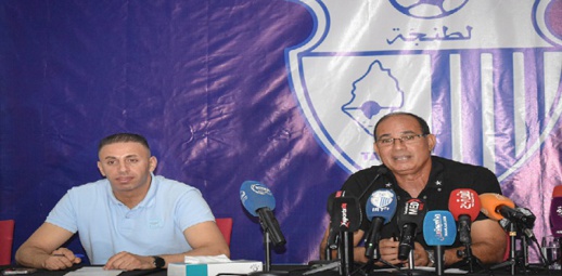 بادو الزاكي مدربا لأربع سنوات
