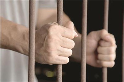 مغربي يتمكن من الفرار من السجن بإسبانيا بطريقة ماكرة مغربي يتمكن من الفرار من السجن بإسبانيا بطريقة ماكرة