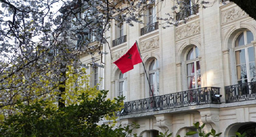 القنصلية العامة المغربية بببوردو تقدم خدمات القرب للمغاربة القنصلية العامة المغربية بببوردو تقدم خدمات القرب للمغاربة