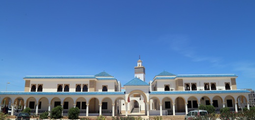 الإمام المتهم بضبطه مع سيدة في مسجد بالناظور يكشف حقيقة ما جرى