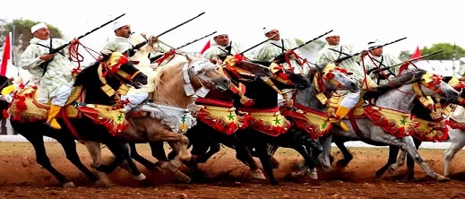 ضربة حصان على الوجه ترسل طفلا إلى المستعجلات بموسم "التبوريدة" ضربة حصان على الوجه ترسل طفلا إلى المستعجلات بموسم "التبوريدة"