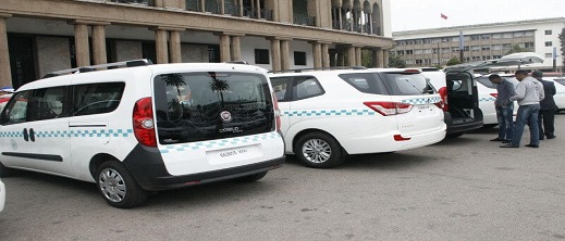 لفتيت يريد إنهاء إراثة رخص سيارات الأجرة لفتيت يريد إنهاء إراثة رخص سيارات الأجرة