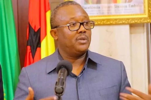 تضامنا منه مع المغرب.. رئيس غينيا بيساو يغادر قمة تونس تضامنا منه مع المغرب.. رئيس غينيا بيساو يغادر قمة تونس