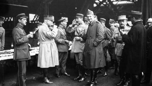 الطيارون الأمريكيون الذين حاربوا بن عبد الكريم الخطابي الطيارون الأمريكيون الذين حاربوا بن عبد الكريم الخطابي