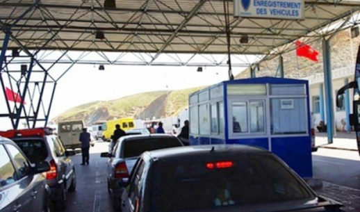 تنسيق بين الشرطة والجمارك يجهض عمليتين لتهريب المخدرات تنسيق بين الشرطة والجمارك يجهض عمليتين لتهريب المخدرات