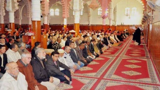 أجلت الأسبوع المنصرم.. الأوقاف تقرر تعميم خطبة موحدة حول نعمة الماء غدا الجمعة أجلت الأسبوع المنصرم.. الأوقاف تقرر تعميم خطبة موحدة حول نعمة الماء غدا الجمعة