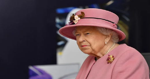 حكمت 70 عاما.. وفاة ملكة بريطانيا إليزابيث الثانية يخلف حزن وحداد وهذا هو الملك الجديد
