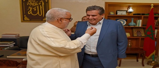 هجوم قوي لـ بنكيران على أخنوش.. "بزاف عليك تكون رئيس حكومة" هجوم قوي لـ بنكيران على أخنوش.. "بزاف عليك تكون رئيس حكومة"