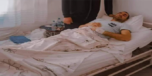 نقل ناصر الزفزافي مجددا إلى المستشفى نقل ناصر الزفزافي مجددا إلى المستشفى