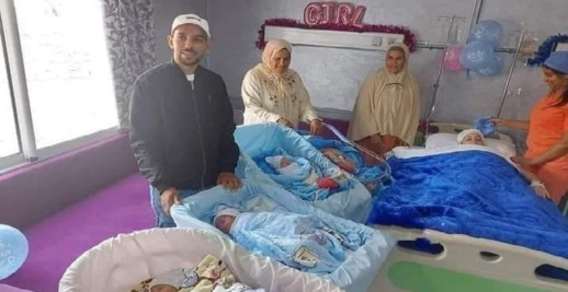 أم مغربية تنجب 4 أطفال دفعة واحدة أم مغربية تنجب 4 أطفال دفعة واحدة