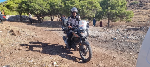 استنفار أمني بعد العثور على شاب أنهى حياته بترقاع استنفار أمني بعد العثور على شاب أنهى حياته بترقاع