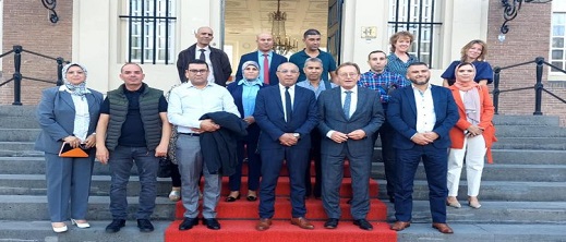مستشاران جماعيان يقرران "حرق الفيزا" والبقاء في هولندا