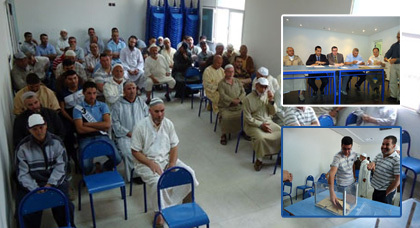 السلطة المحلـية ببن الطيب وبني وليشك تشرف على إجراء قرعة مناسك الحج السلطة المحلـية ببن الطيب وبني وليشك تشرف على إجراء قرعة مناسك الحج