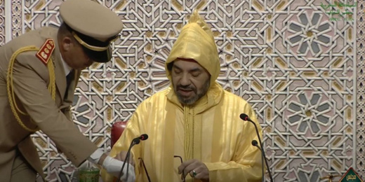 الملك محمد السادس يبشر المواطنين بخلق 500 ألف منصب شغل