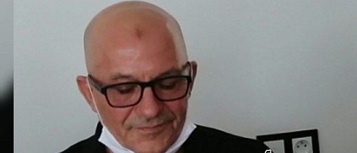 منتخبون وجمعويون يستنكرون نسب شريط "إباحي" لنائب رئيس جماعة بوعرك منتخبون وجمعويون يستنكرون نسب شريط "إباحي" لنائب رئيس جماعة بوعرك