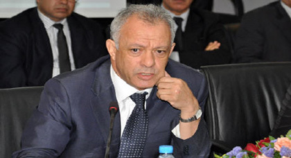 والي الجهة الشرقية يعد تجار سوبر مارشي بإعادة بناء السوق من جديد بعد هدمه بالتنسيق مع شركاء والي الجهة الشرقية يعد تجار سوبر مارشي بإعادة بناء السوق من جديد بعد هدمه بالتنسيق مع شركاء