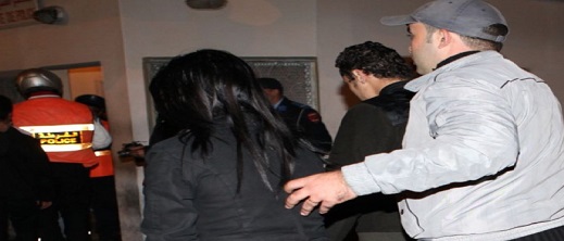 الحكم على متزوجة بـ 4 سنوات بسبب الخيانة وإضرام النار في بيت الزوجية الحكم على متزوجة بـ 4 سنوات بسبب الخيانة وإضرام النار في بيت الزوجية