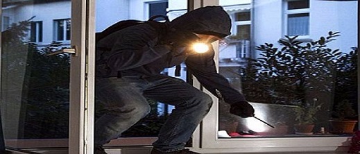 هذا ما حكمت به جنايات الحسيمة في حق لصوص متخصصين في سرقة المنازل هذا ما حكمت به جنايات الحسيمة في حق لصوص متخصصين في سرقة المنازل