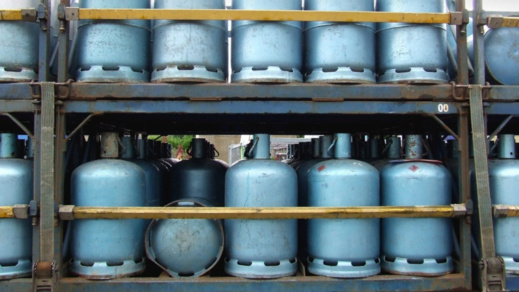 الحكومة تخصص 26 مليار درهم لدعم غاز البوتان والمواد الغذائية الحكومة تخصص 26 مليار درهم لدعم غاز البوتان والمواد الغذائية