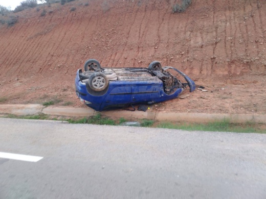 صور.. مصابون بجروح متفاوتة الخطورة إثر حادثة سير بالحسيمة صور.. مصابون بجروح متفاوتة الخطورة إثر حادثة سير بالحسيمة