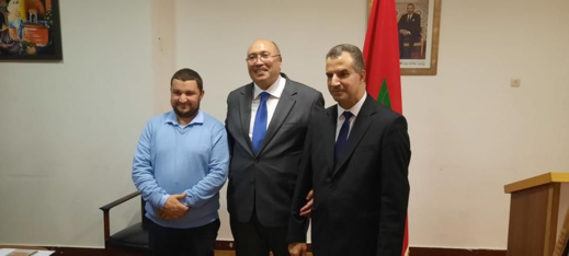 لقاء تواصلي بقنصلية المغرب في روطردام بمناسبة تعيين القنصل الجديد لقاء تواصلي بقنصلية المغرب في روطردام بمناسبة تعيين القنصل الجديد