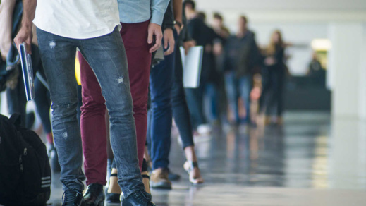 أزيد من 1,37 مليون شخص بالمغرب عاطل عن العمل أزيد من 1,37 مليون شخص بالمغرب عاطل عن العمل