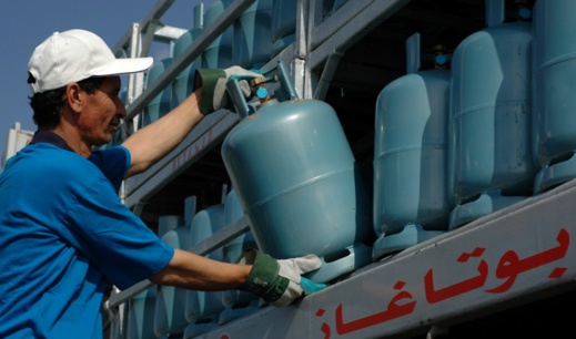 أخنوش ينفي الإشاعات ويؤكد أن ثمن "البوطا" لن تطالها أي زيادة أخنوش ينفي الإشاعات ويؤكد أن ثمن "البوطا" لن تطالها أي زيادة