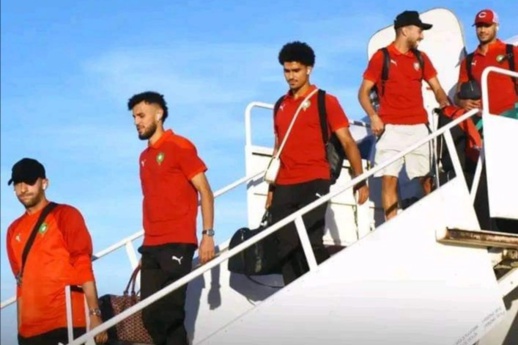 المنتخب الوطني يشد رحاله نحو قطر استعدادا للمشاركة في المونديال المنتخب الوطني يشد رحاله نحو قطر استعدادا للمشاركة في المونديال