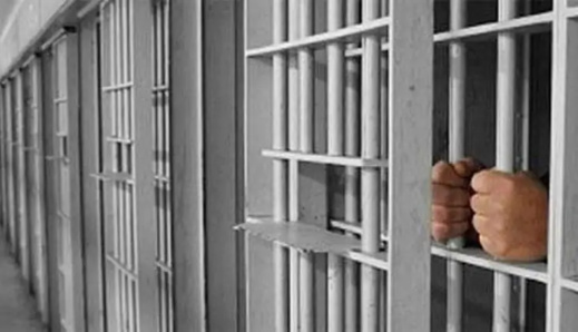 السجن النافذ لرئيس جماعة متورط في اختلاس وتبديد المال العام السجن النافذ لرئيس جماعة متورط في اختلاس وتبديد المال العام