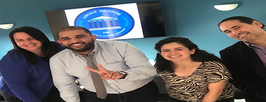 تنسيق بين جمعية موشي بن ميمون بالناظور ومؤسسة لينكولن هدفه تطوير العمل الثقافي اليهودي تنسيق بين جمعية موشي بن ميمون بالناظور ومؤسسة لينكولن هدفه تطوير العمل الثقافي اليهودي
