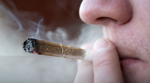 وزيرا الصحة والتعليم العالي يكافحان الإدمان داخل الجامعات وزيرا الصحة والتعليم العالي يكافحان الإدمان داخل الجامعات