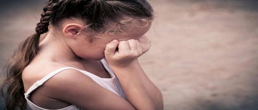 طفلة تتعرض للتعذيب بالنار من طرف زوجة أبيها في مناطق حساسة طفلة تتعرض للتعذيب بالنار من طرف زوجة أبيها في مناطق حساسة