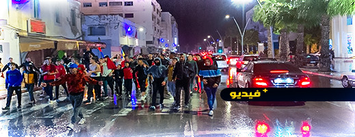 شاهدوا.. أمطار وأجواء باردة تعم شوارع وأحياء الناظور شاهدوا.. أمطار وأجواء باردة تعم شوارع وأحياء الناظور
