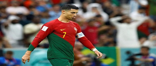 كريستيانو رونالدو يعلق على خبر انتقاله إلى الدوري السعودي كريستيانو رونالدو يعلق على خبر انتقاله إلى الدوري السعودي